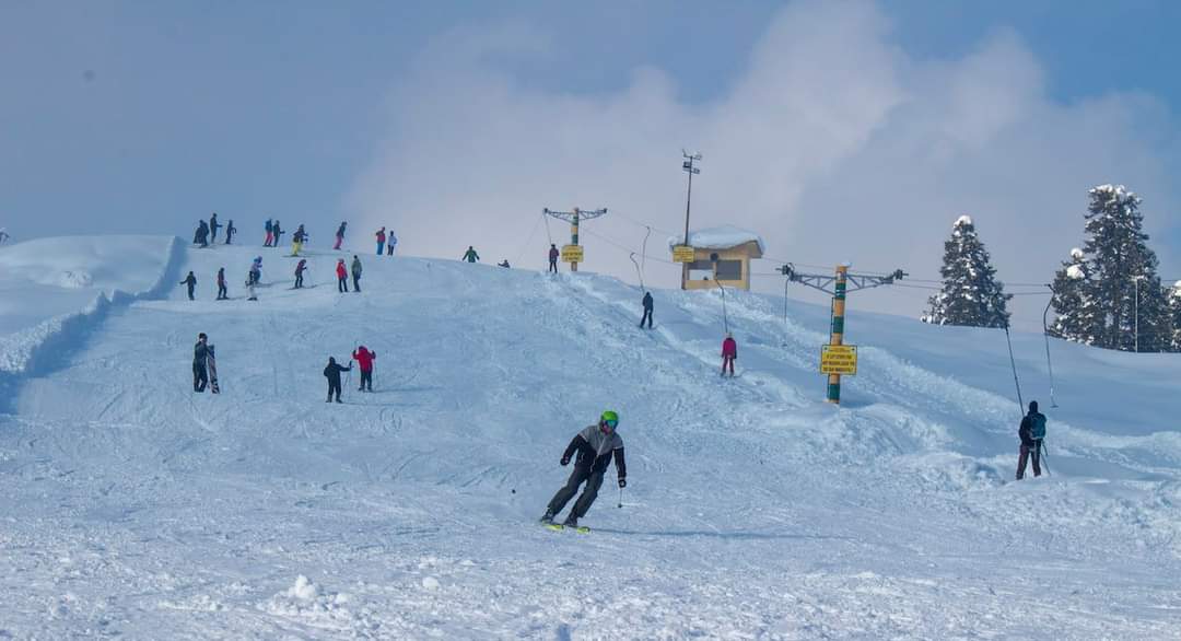 Gulmarg Set To Host 4th Khelo India Winter Games Star Sports To Live