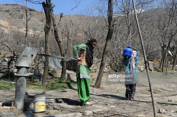gettyimages-467237474-1024x1024
