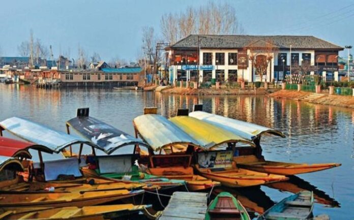 dal-lake-1573473223