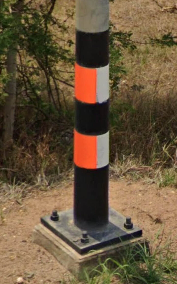 pole_133