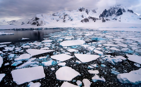 antarctic-sea-ice-snow
